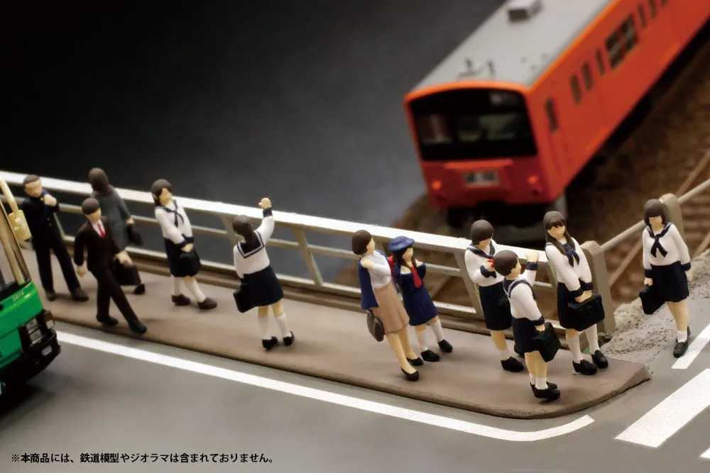 1/80th scale Super Mini Figure6 -The Bus Stop Of That Day-