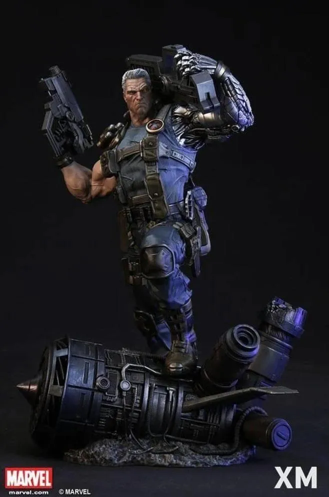 Cable 1/4 Scale Statue STGCC Exclusive (DISPLAYED)