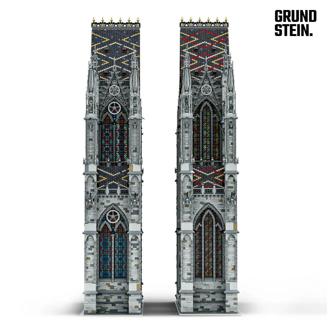 Gothic Cathedral- Cross Section | Minifigure Scale 1:42 | 41000 parts, 1.34m high