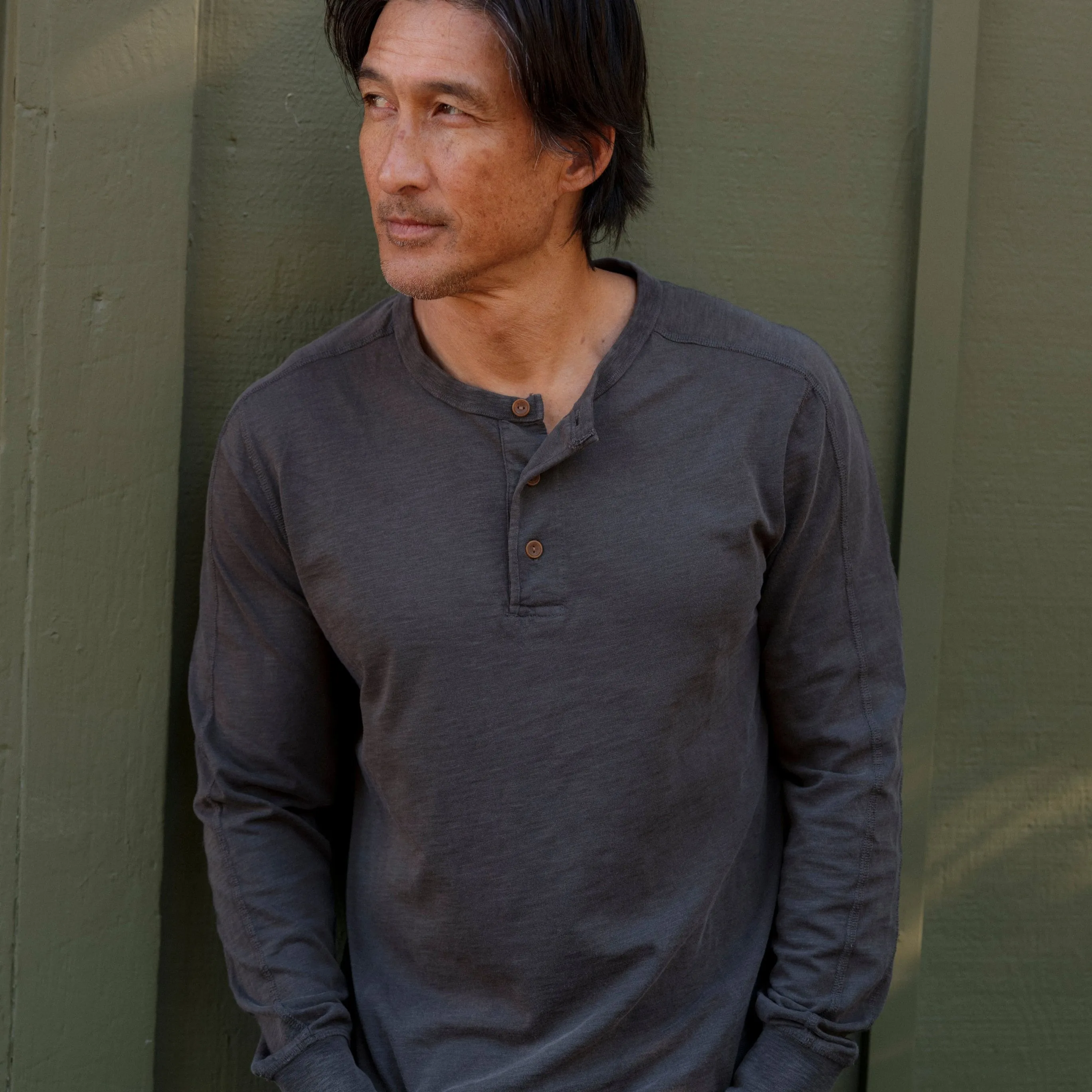 Hewitt Garment Dyed Henley - Washed Black