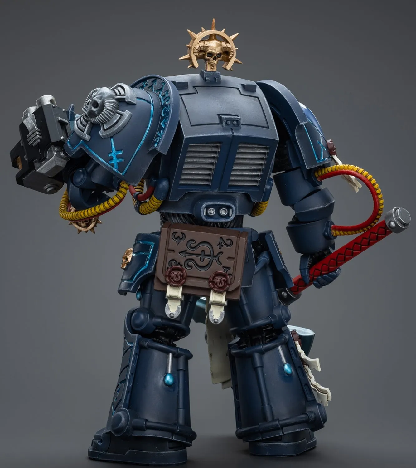 HiPlay JoyToy 40K Collectible Figure: Ultramarines Librarian in Terminator Armour 1:18 Scale Action Figures JT9794