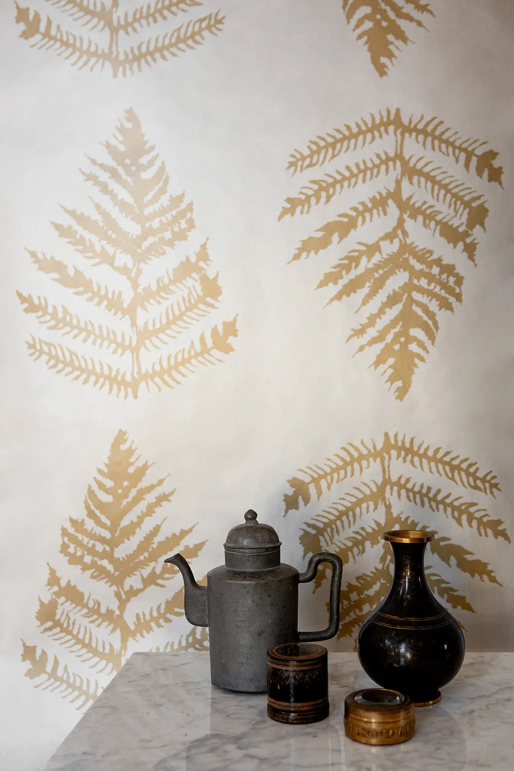 Sample - Fern Wallpaper in Platinum/Gold